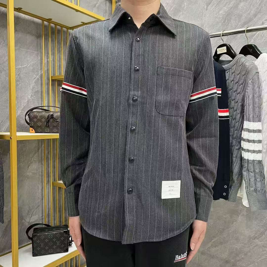 Men's long-sleeved shirt by Thom Browne, shirt detail view