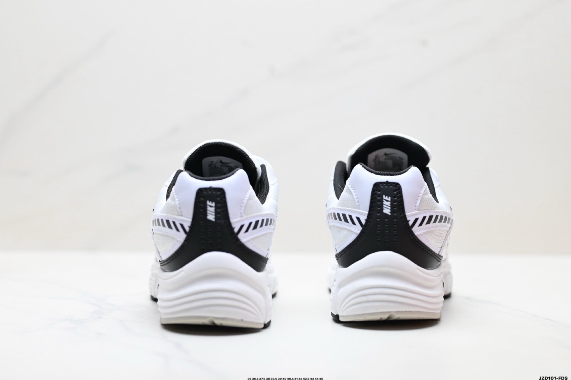 NIKE New Arrivals Running Shoe