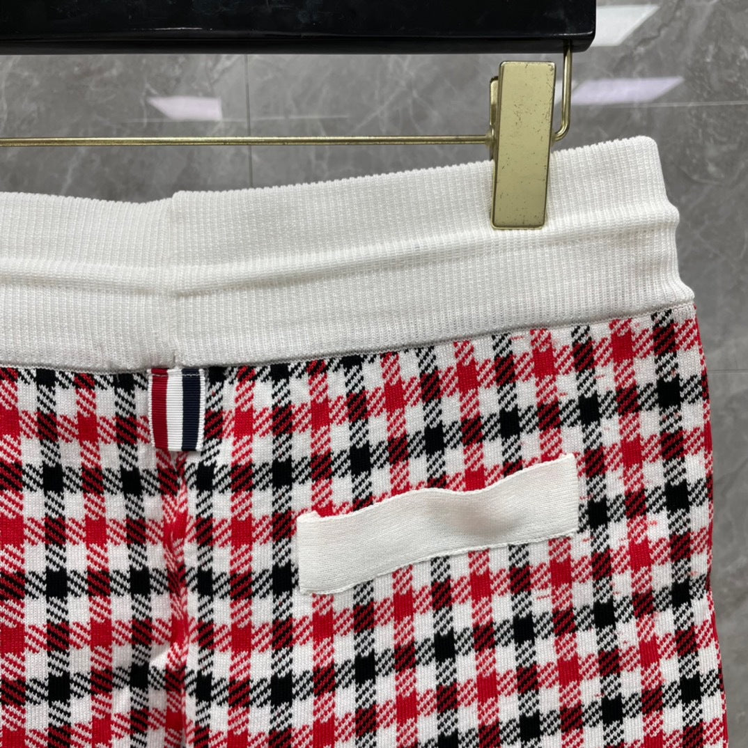 Thom Browne Style Men's Cotton Casual Shorts - Signature Four-Bar Detail Lattice Pattern - Image 7