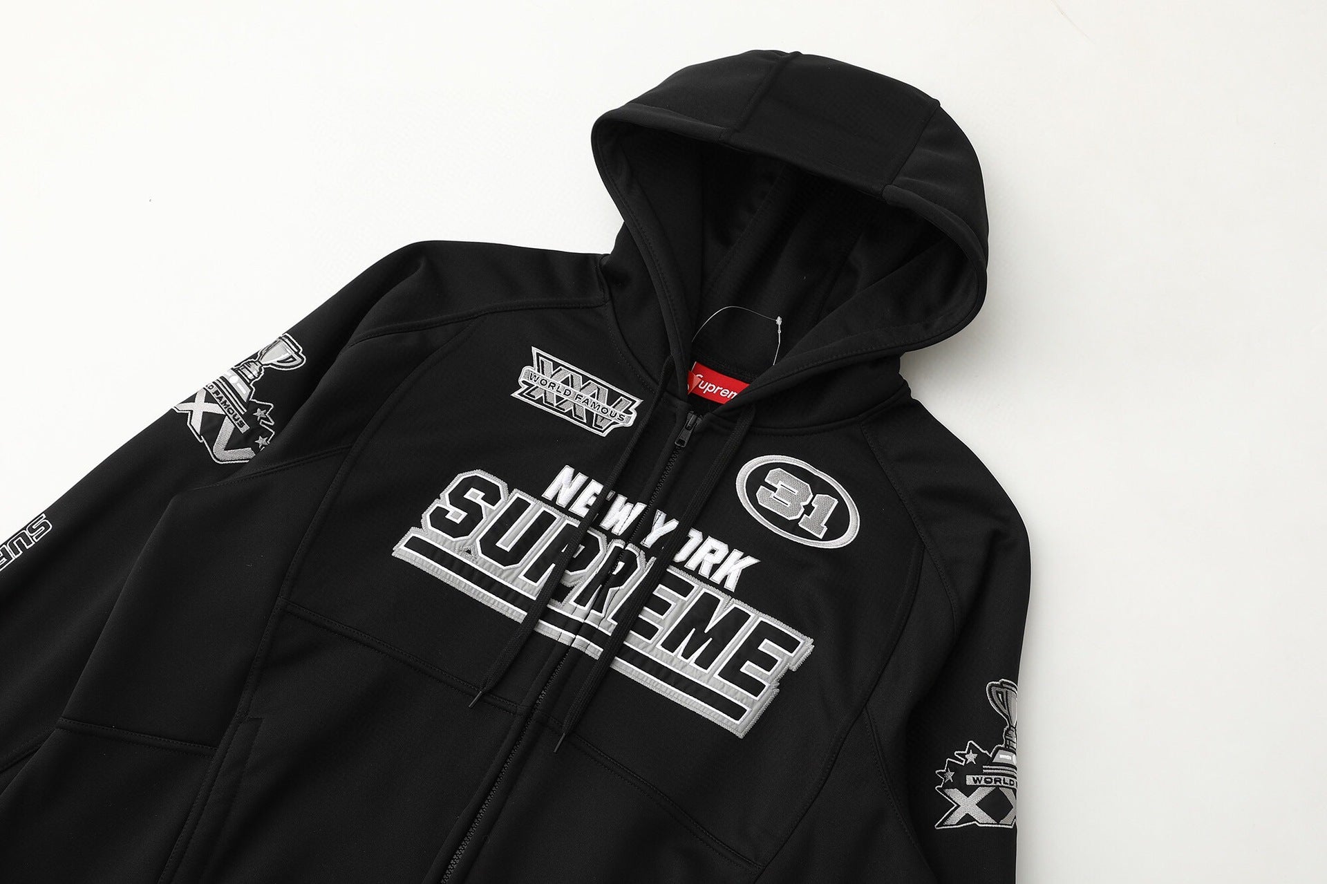 Twill Appliqu¨¦ Embroidered Hoodie