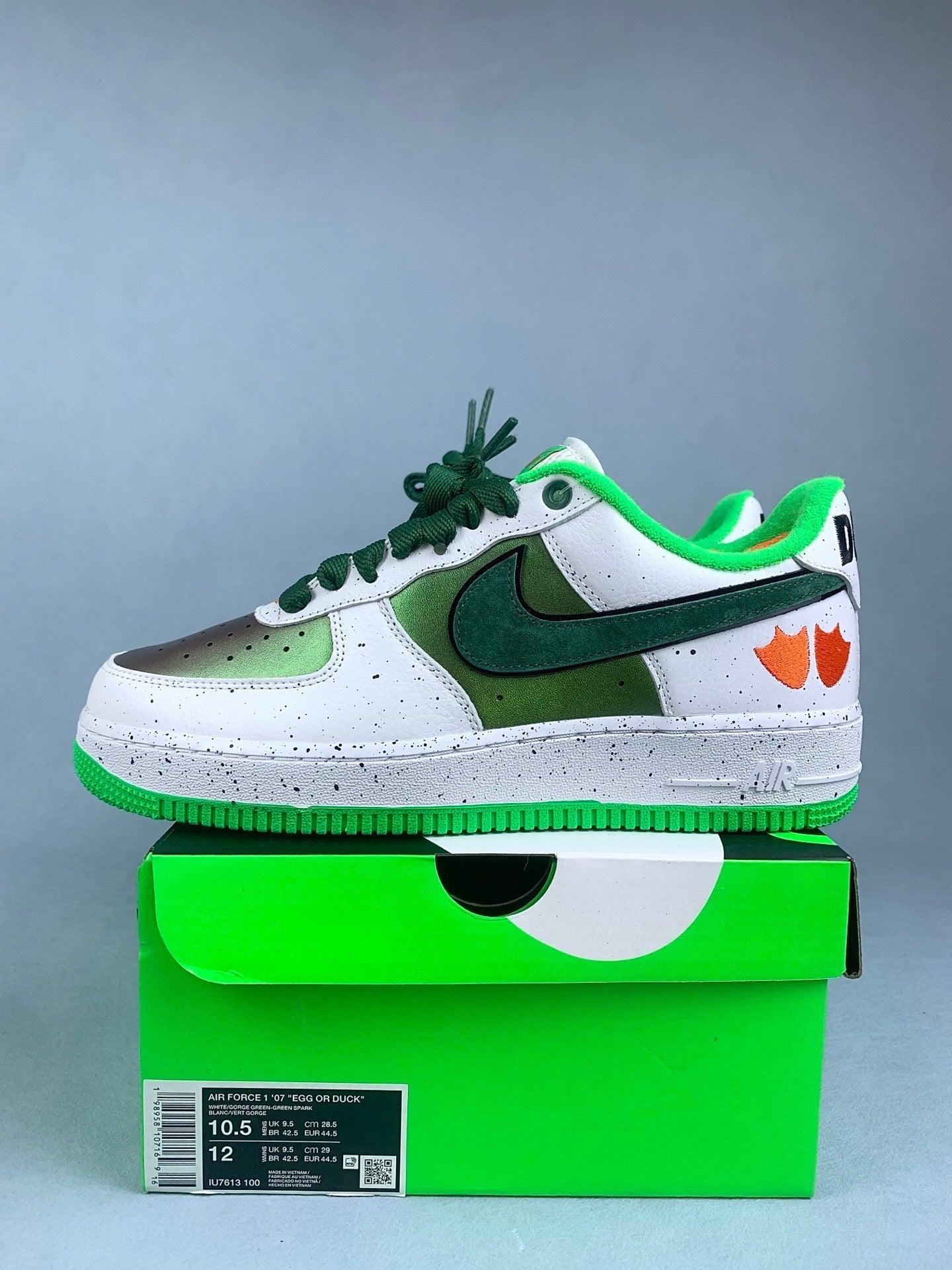 NIKE Air Force 1 Sneakers