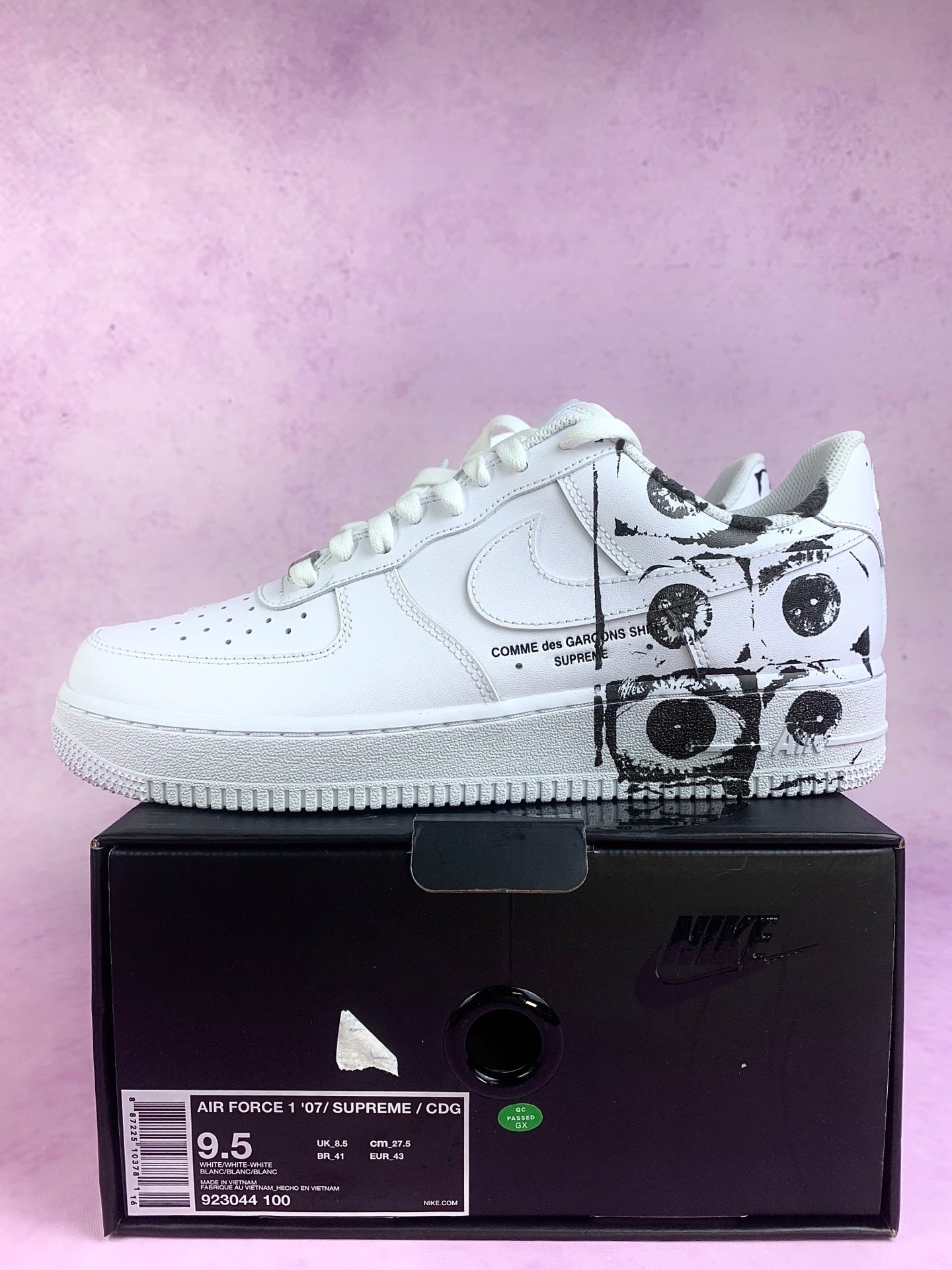 NIKE Air Force 1 Sneakers