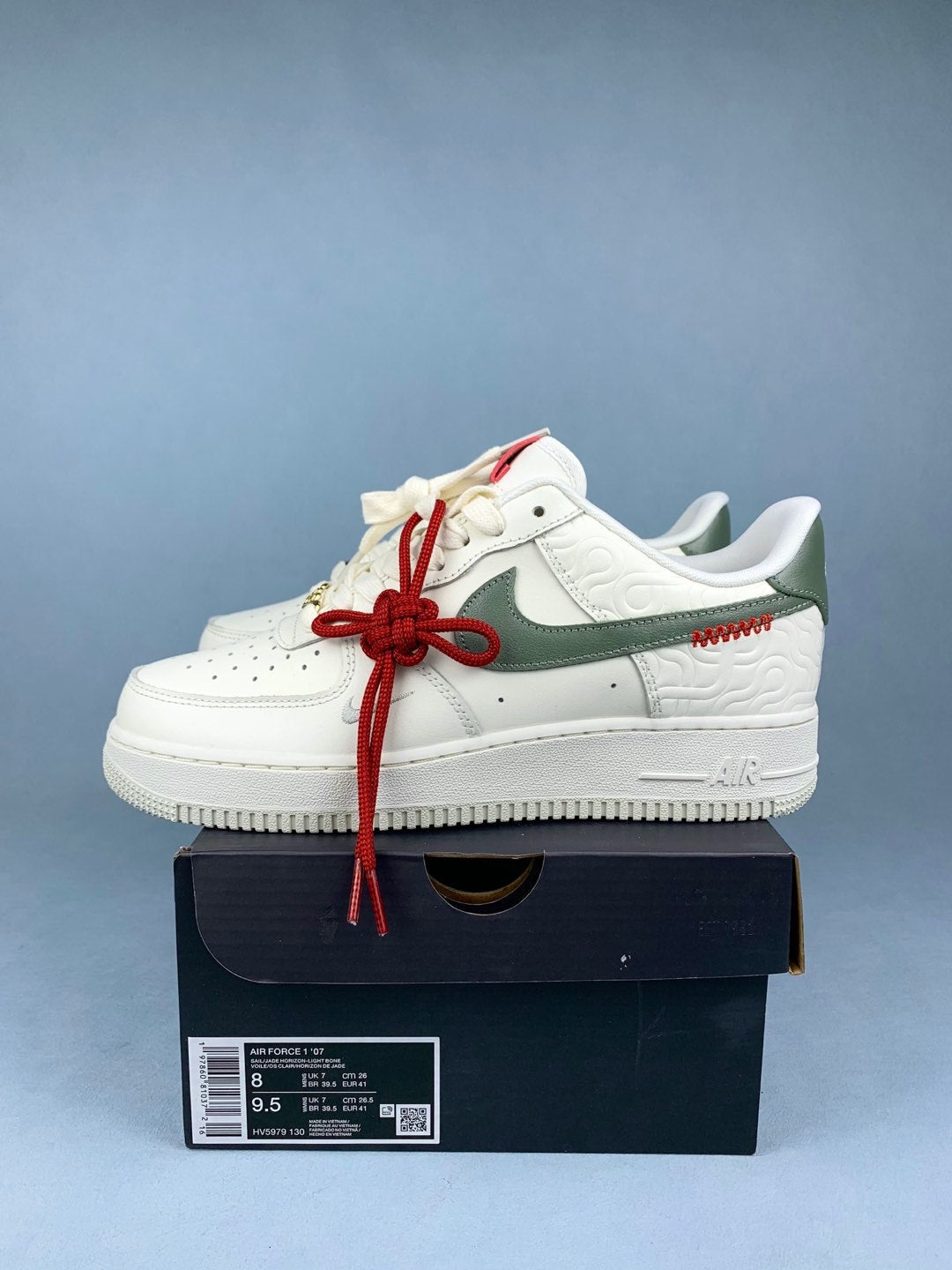 NIKE Air Force 1 Sneakers