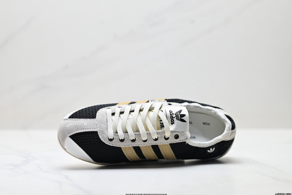 Adidas Classic Casual Sneakers – Lightweight & Non-Slip