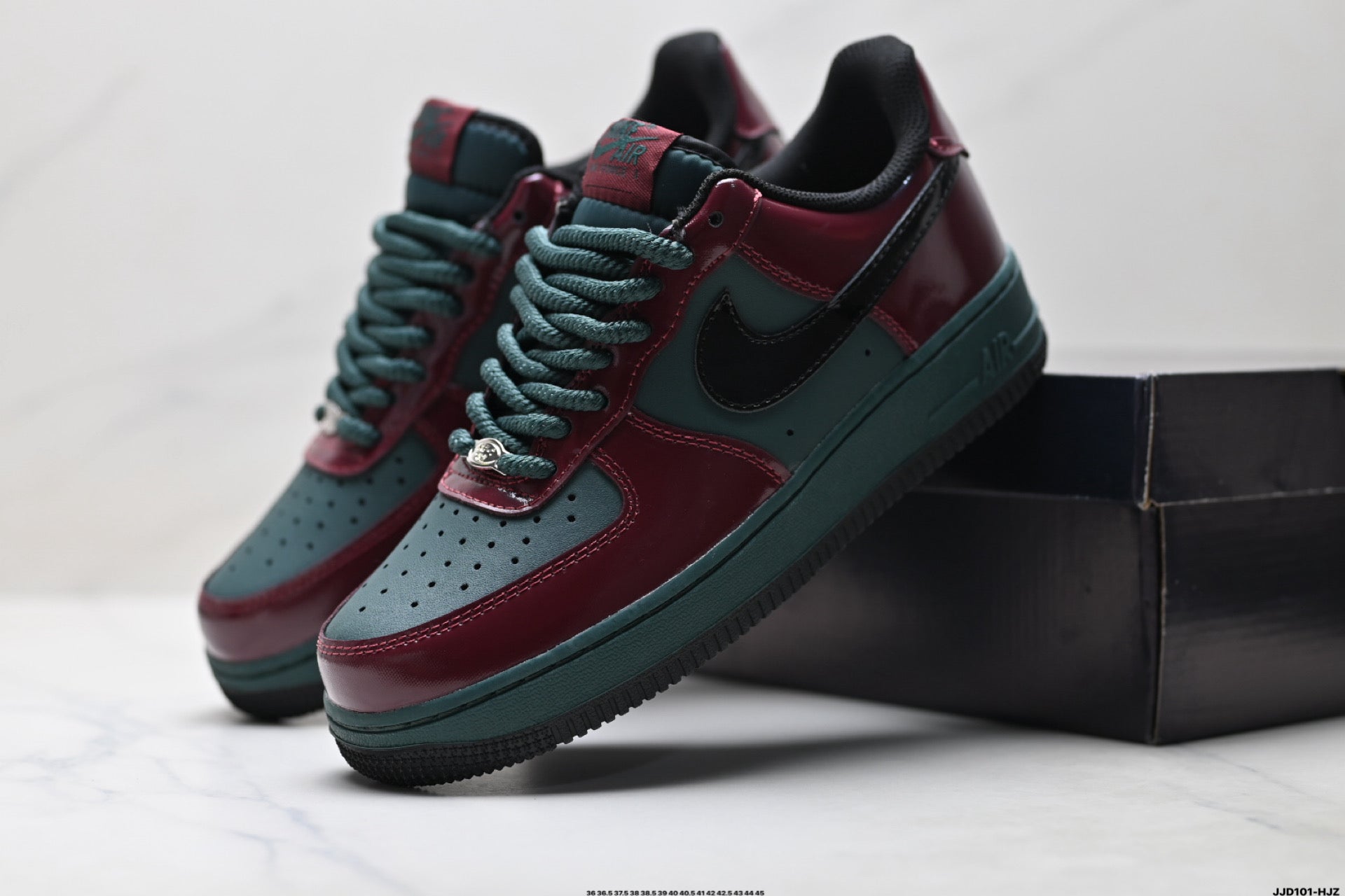 Air Force 1 Low | Classic Low-Top Sneakers