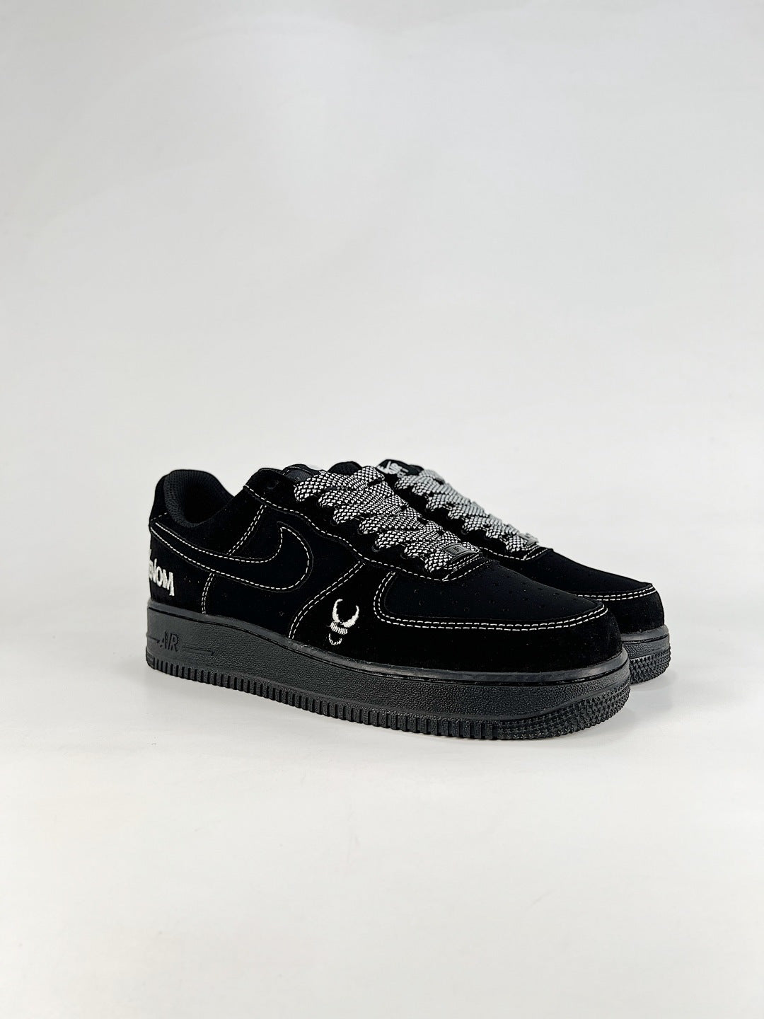 Nike Air Force 1 Low Heritage | Black Suede Contrast Stitch Sneakers