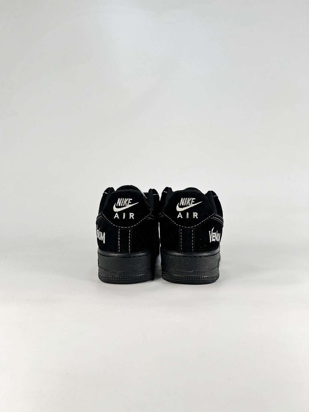 Nike Air Force 1 Low Heritage | Black Suede Contrast Stitch Sneakers