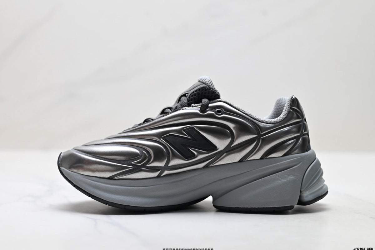 New Balance 1906 Metallic Lifestyle Sneakers – Silver