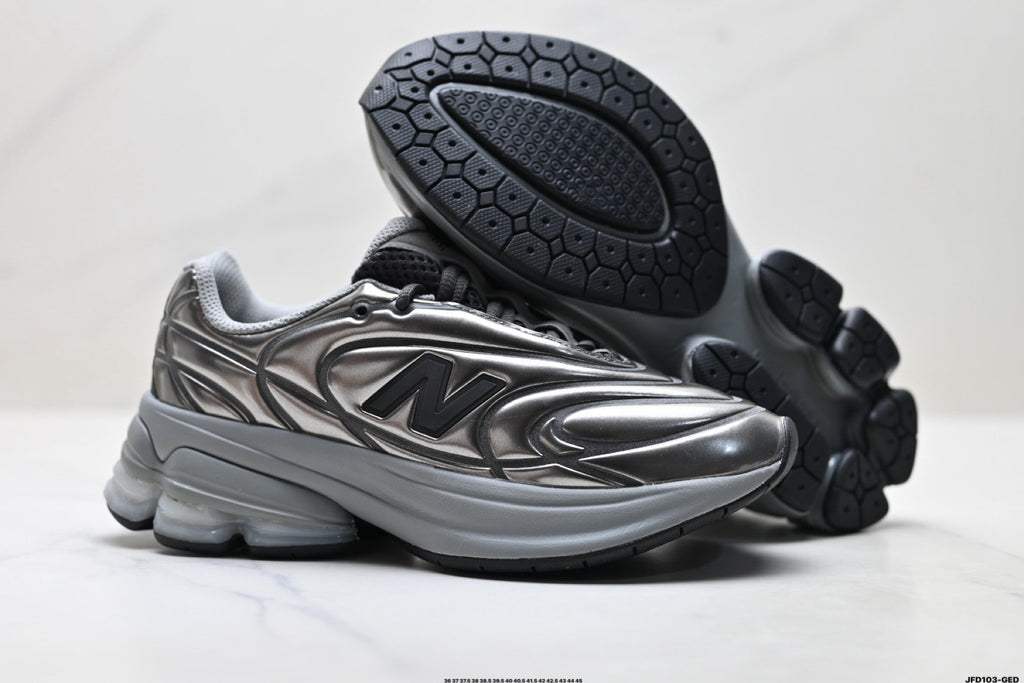 New Balance 1906 Metallic Lifestyle Sneakers – Silver