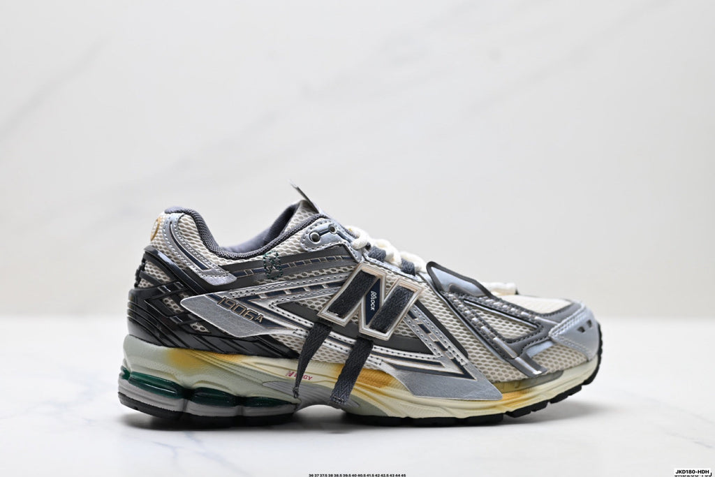 New Balance 1906A Retro Running Shoes ¨C Silver Grey