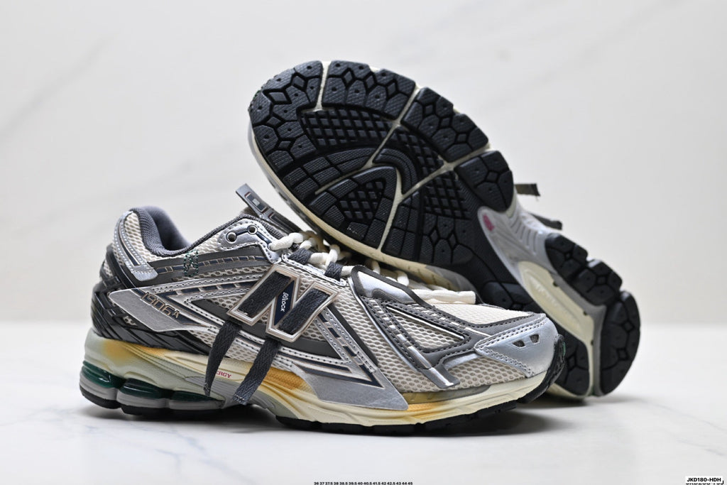 New Balance 1906A Retro Running Shoes ¨C Silver Grey