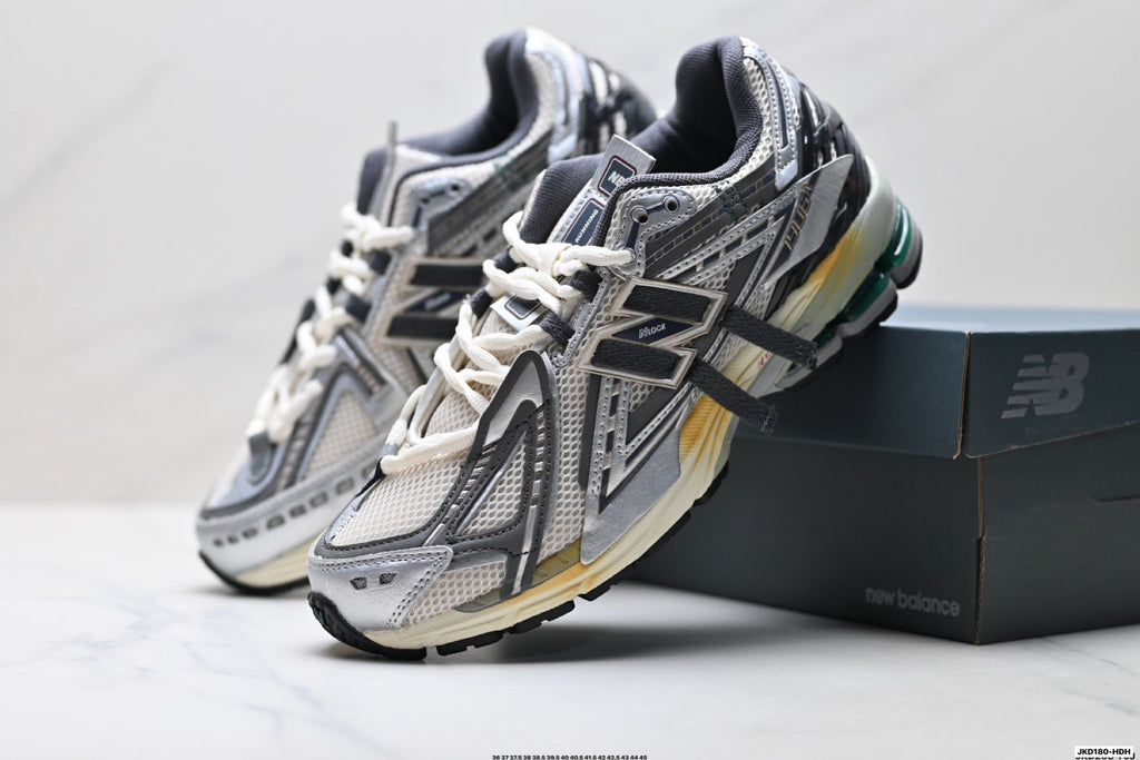 New Balance 1906A Retro Running Shoes ¨C Silver Grey