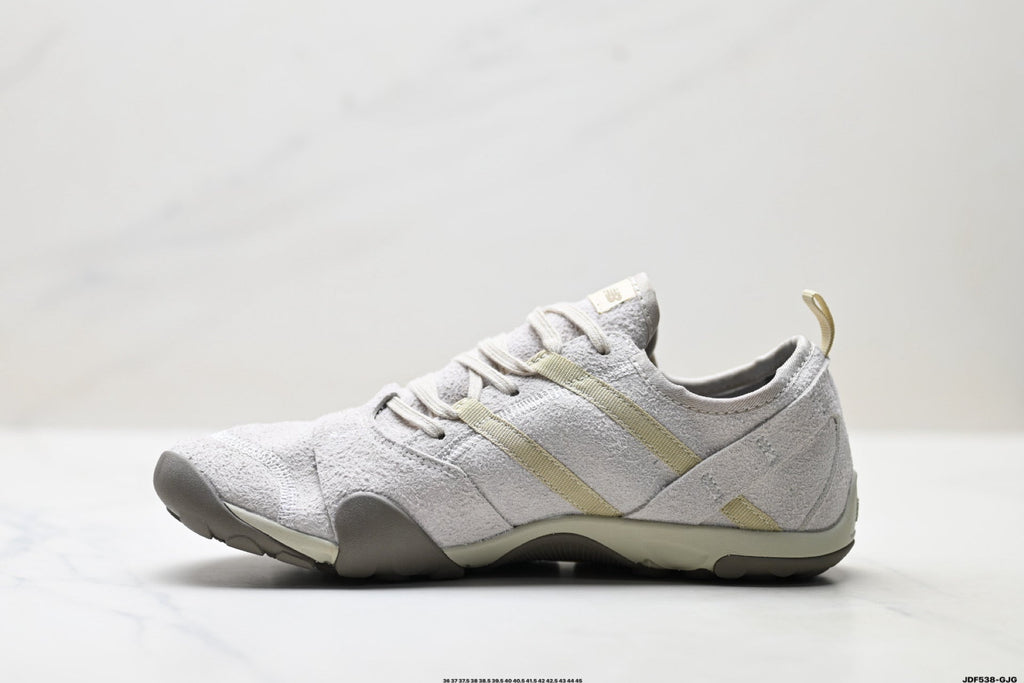 New Balance MT10 Barefoot Shoes ¨C Sand Beige