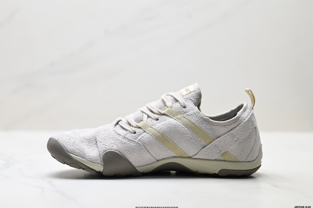 New Balance MT10 Barefoot Shoes ¨C Sand Beige