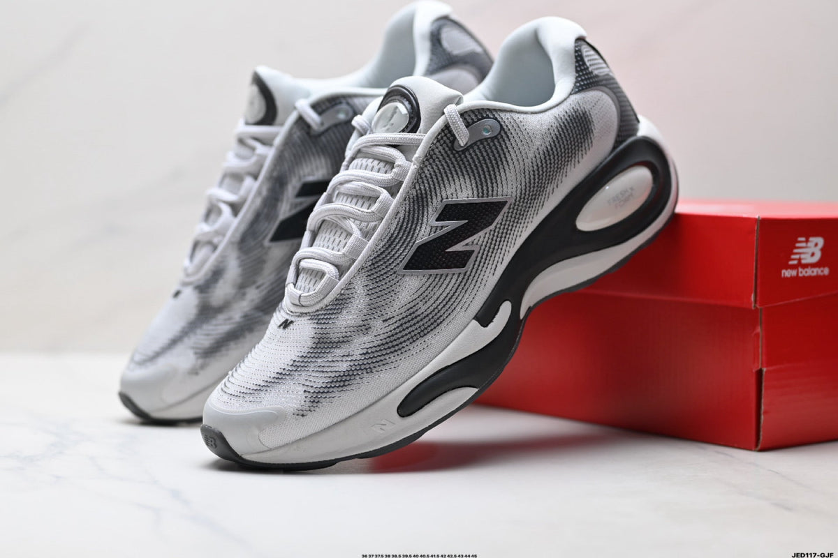New Balance ACRunner Running Shoes ¨C Black White