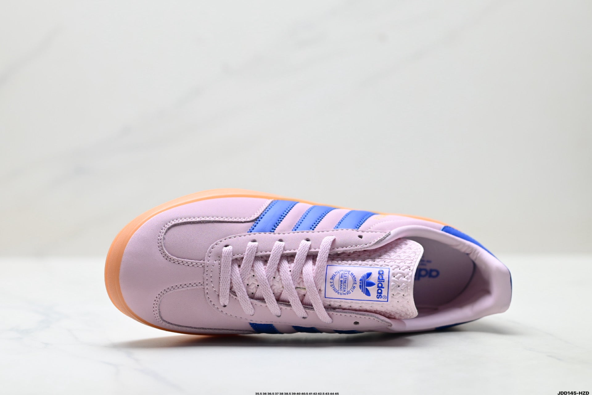 Adidas Classic Low Top Sneakers