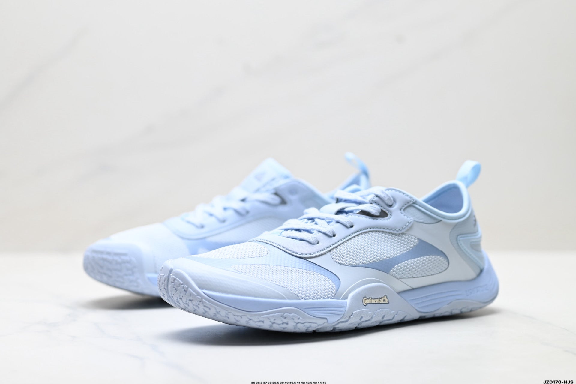 Adidas Low Top Sport Sneakers
