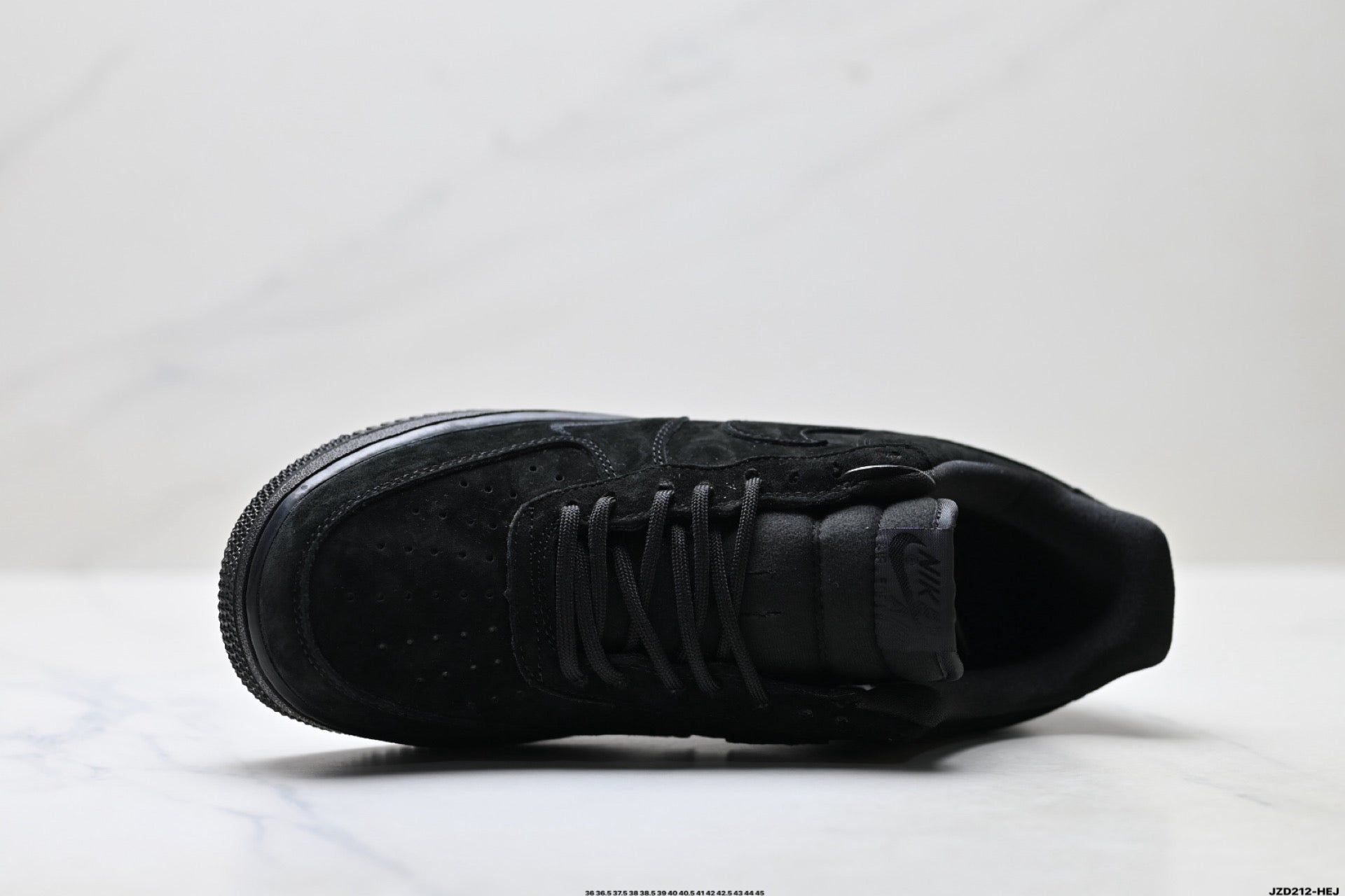 Nike Air Force 1 ’07 Black Sneakers