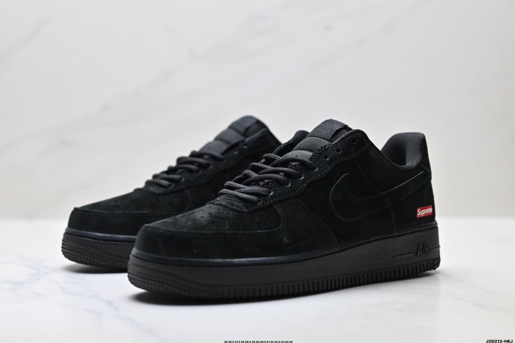 Nike Air Force 1 ’07 Black Sneakers
