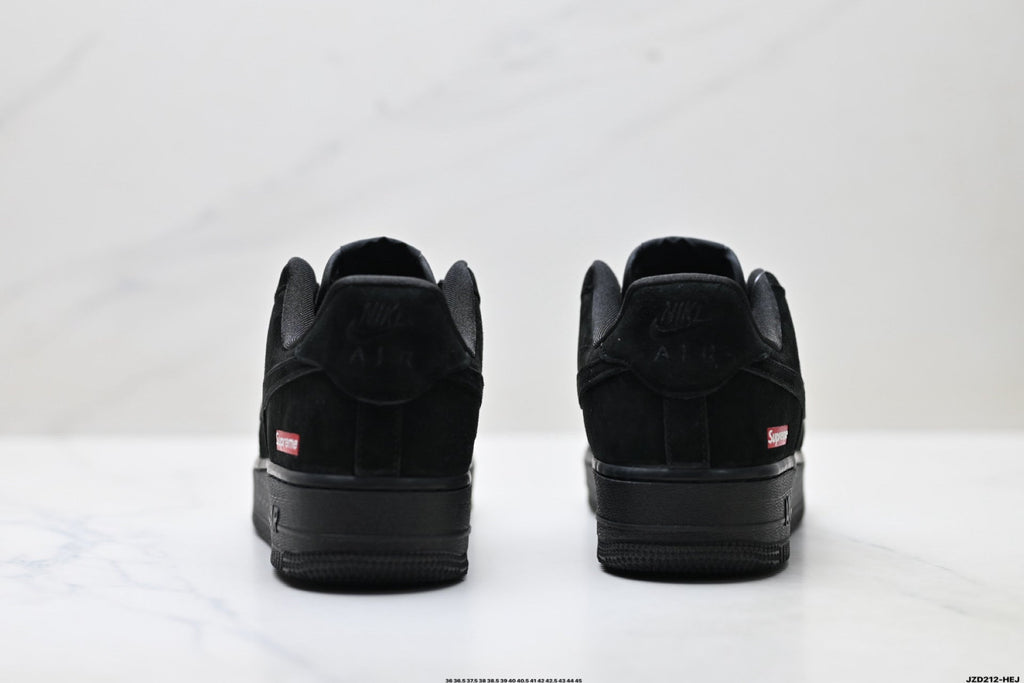 Nike Air Force 1 ’07 Black Sneakers