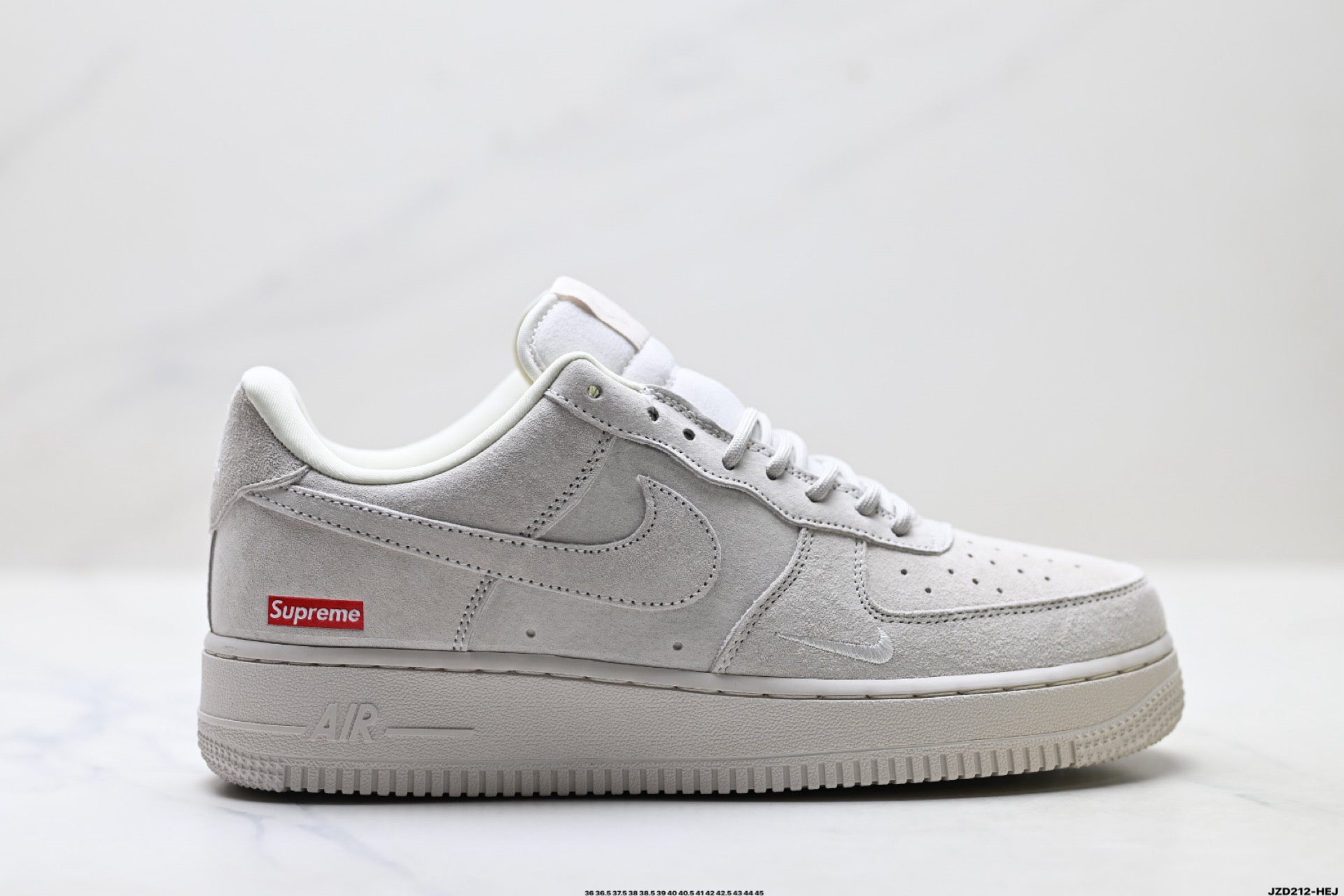 Nike Air Force 1 ’07 Light Grey Sneakers