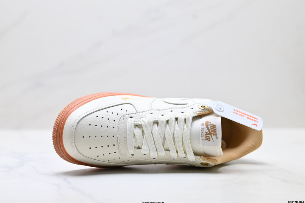 Nike Air Force 1 ’07 Cream Sneakers