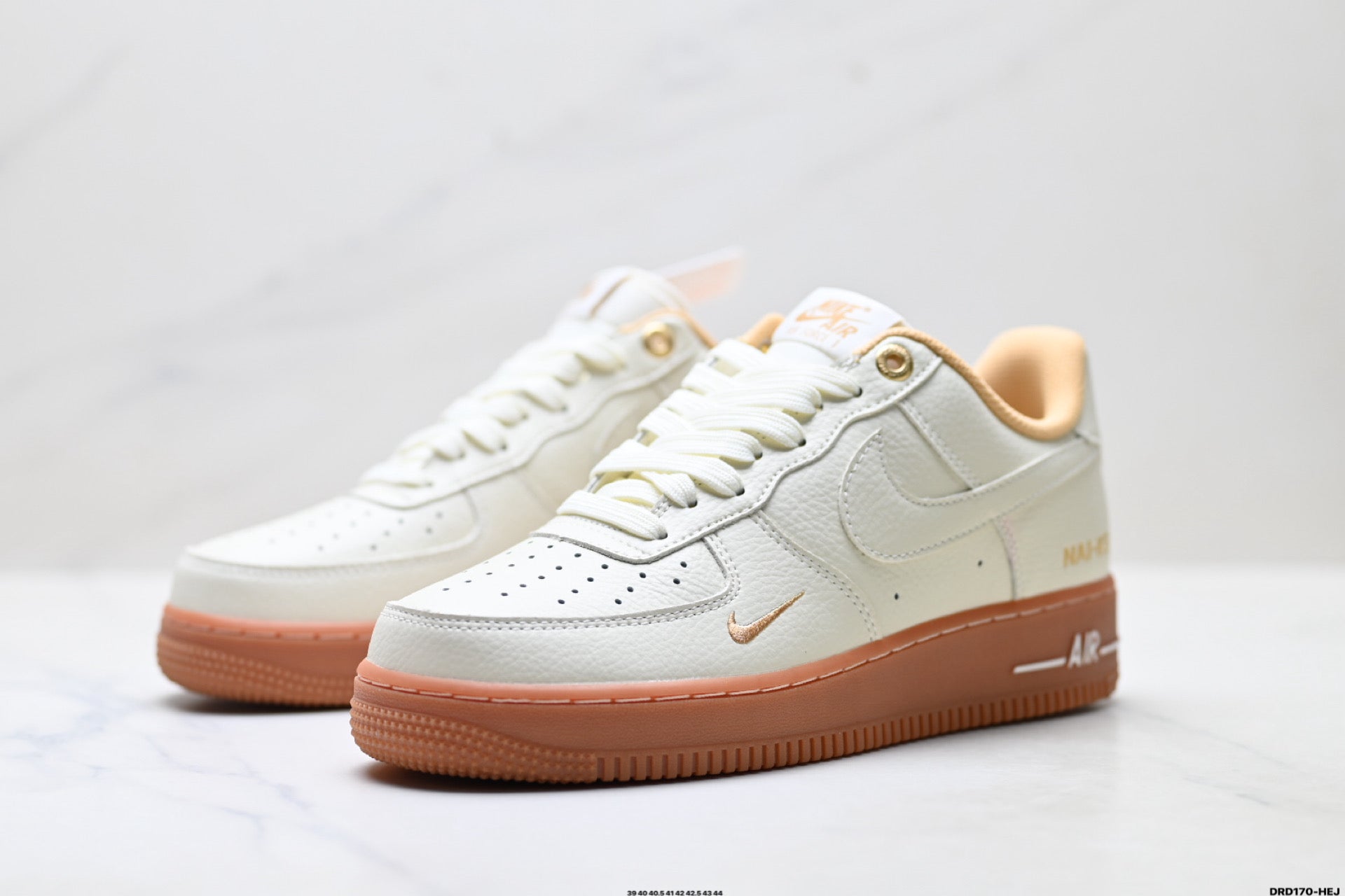 Nike Air Force 1 ’07 Cream Sneakers