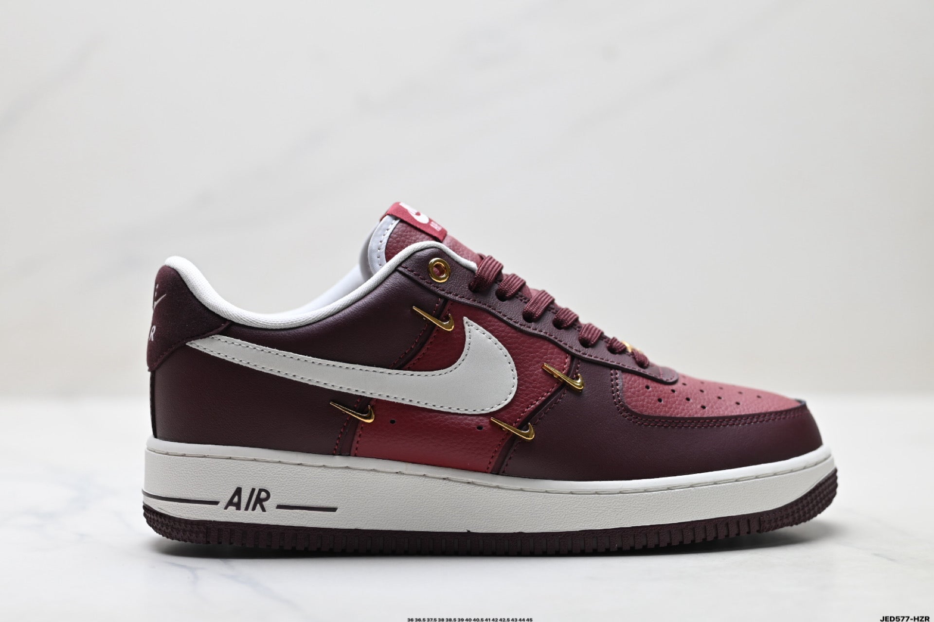 Nike Air Force 1 ’07 Burgundy Sneakers