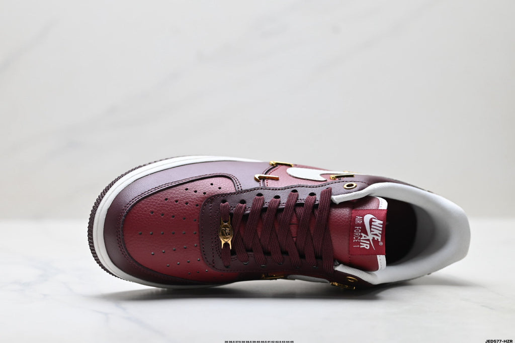 Nike Air Force 1 ’07 Burgundy Sneakers