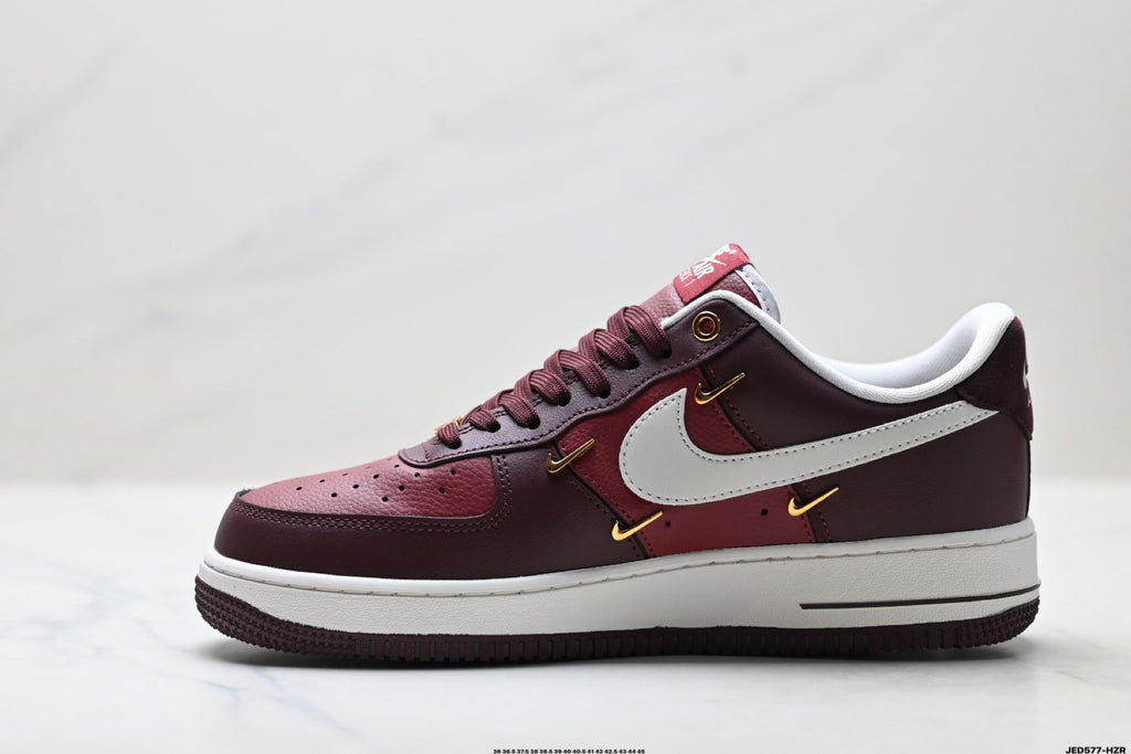 Nike Air Force 1 ’07 Burgundy Sneakers