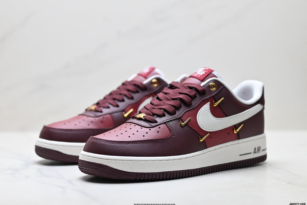 Nike Air Force 1 ’07 Burgundy Sneakers