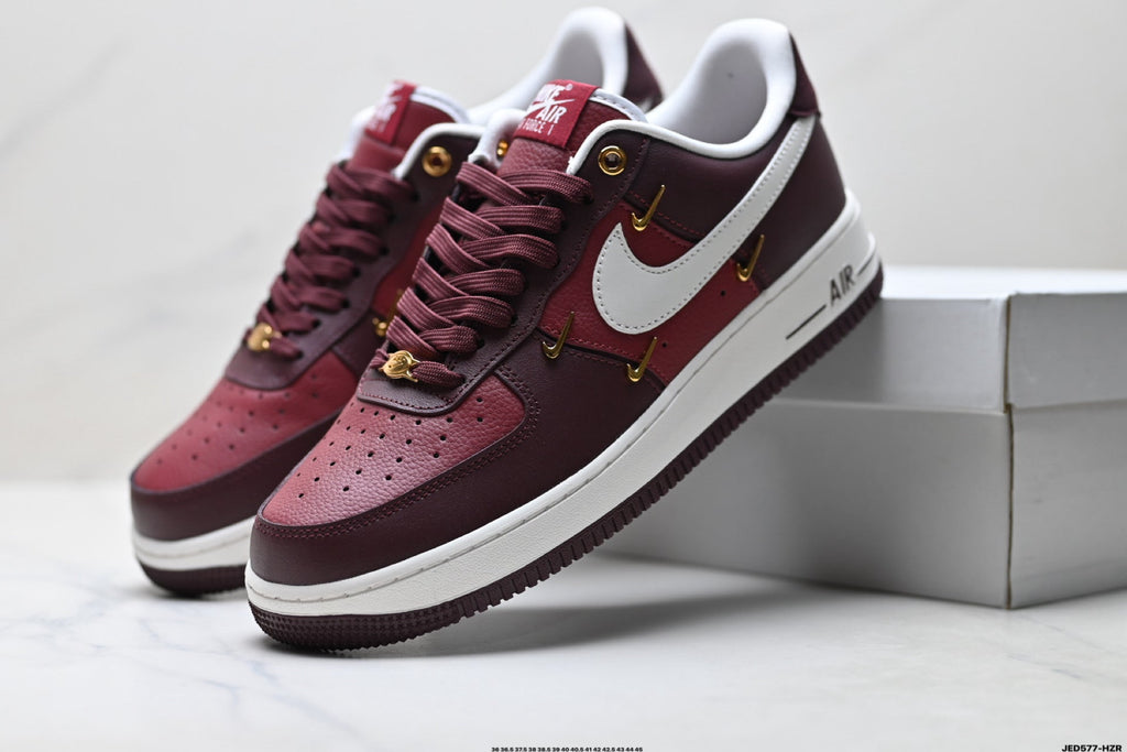 Nike Air Force 1 ’07 Burgundy Sneakers