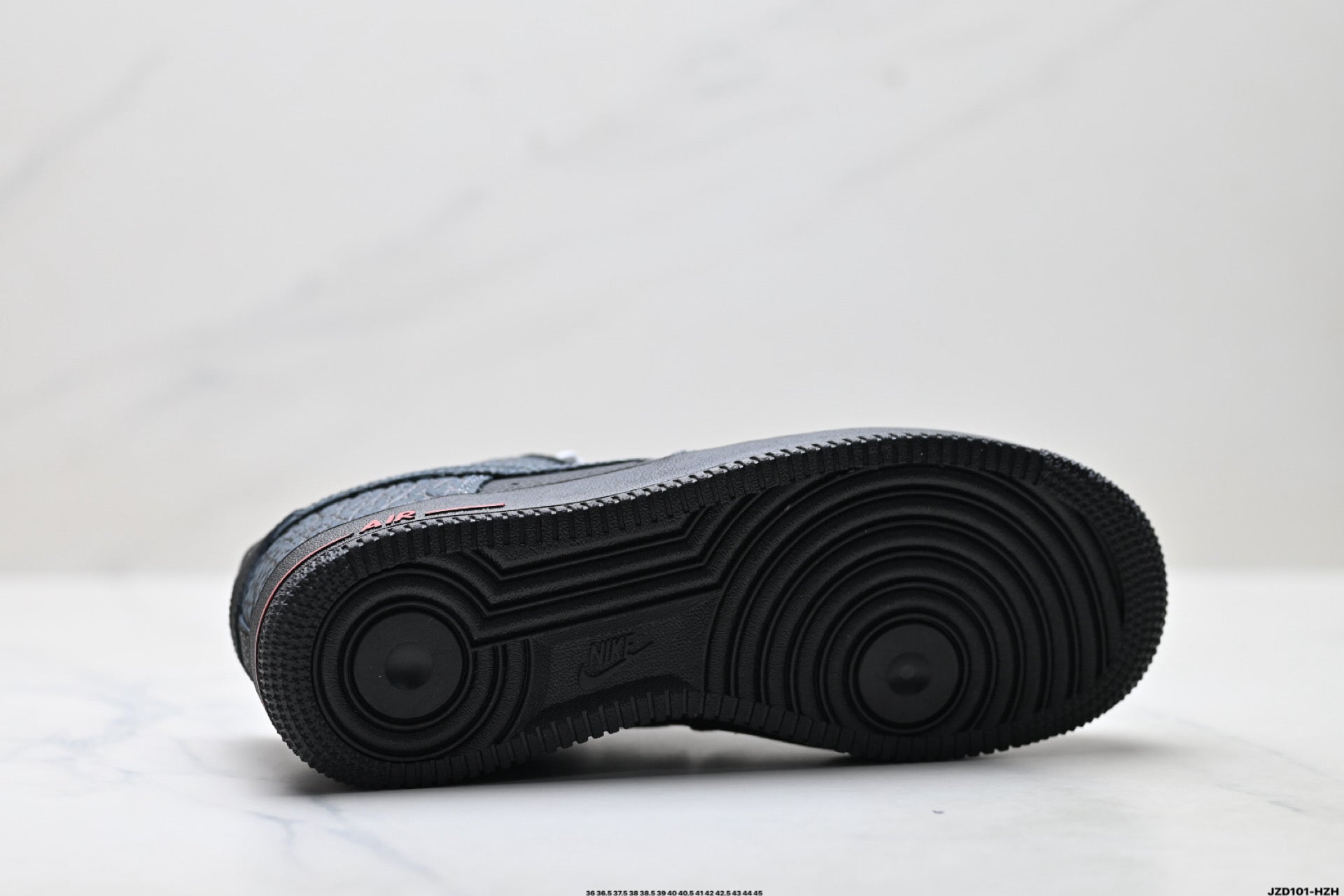 Nike Air Force 1 ’07 Black Sneakers