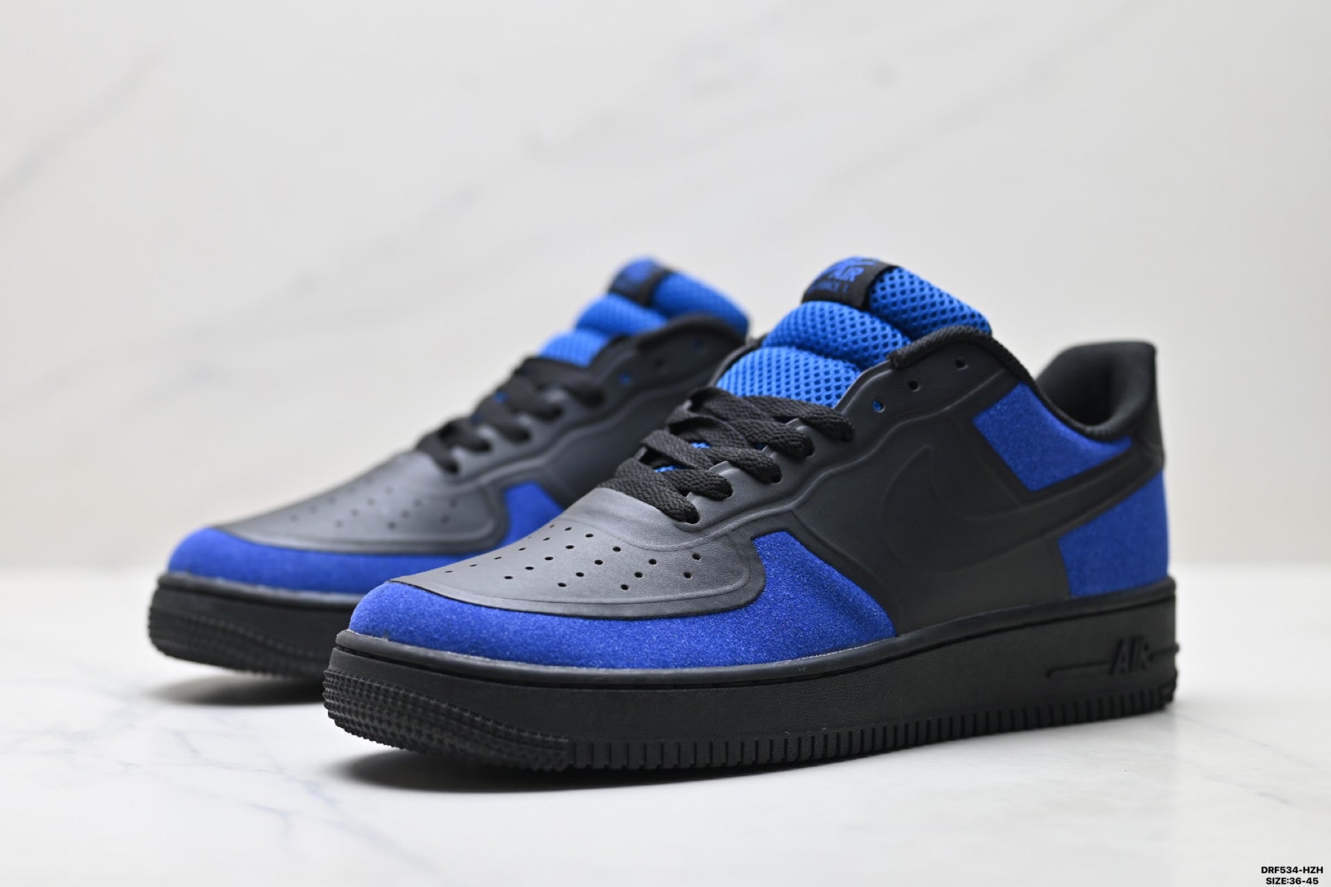 Nike Air Force 1 ’07 Blue Sneakers