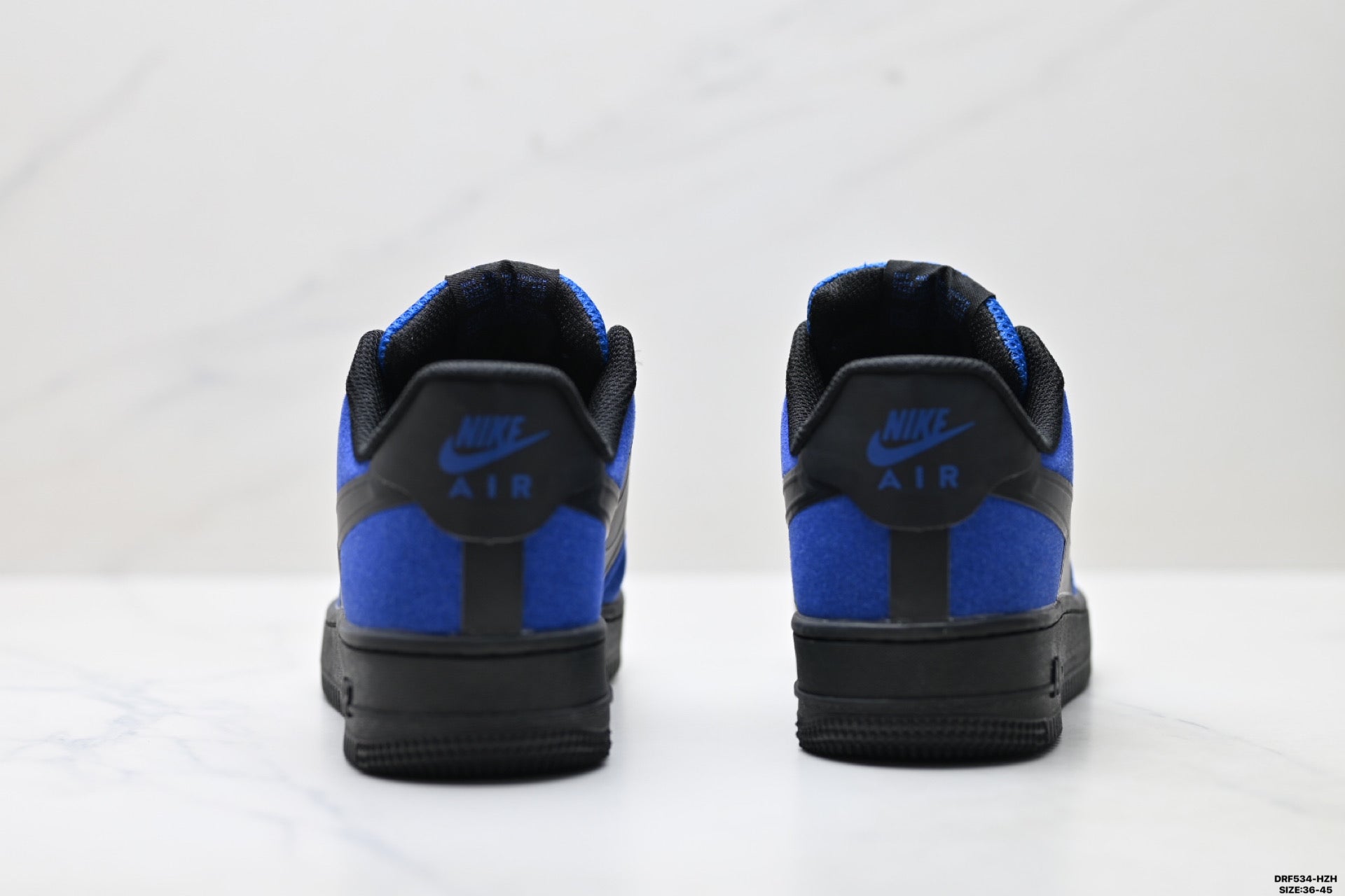 Nike Air Force 1 ’07 Blue Sneakers
