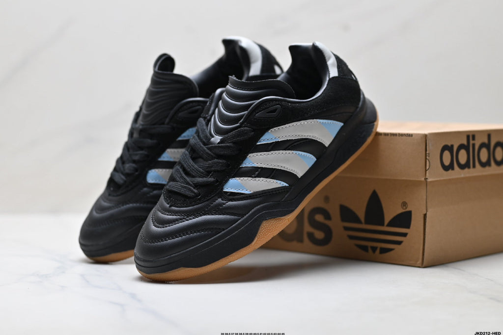 Adidas Predator Mundial Sneakers