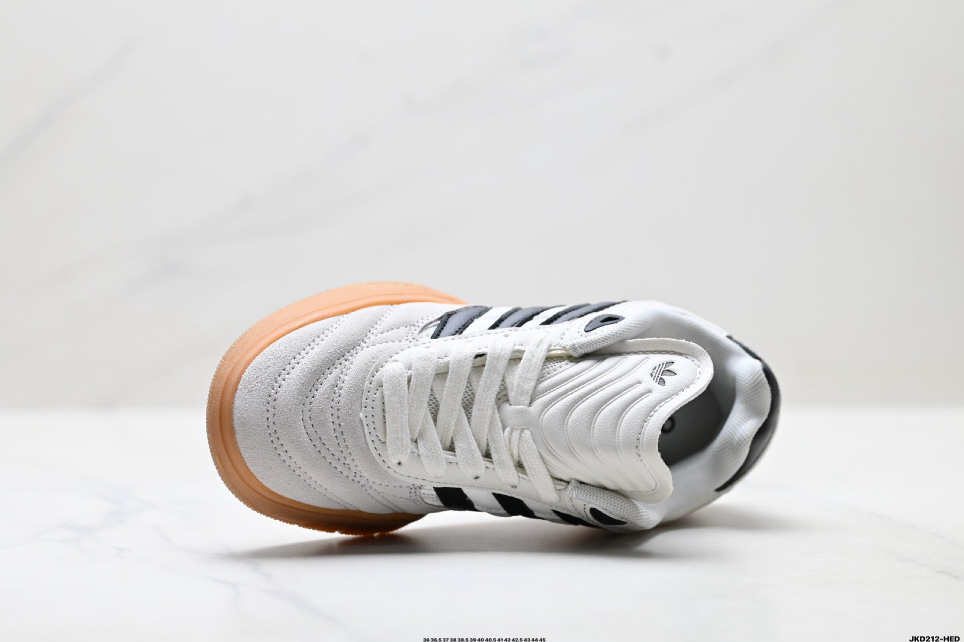 Adidas Predator Mundial Sneakers