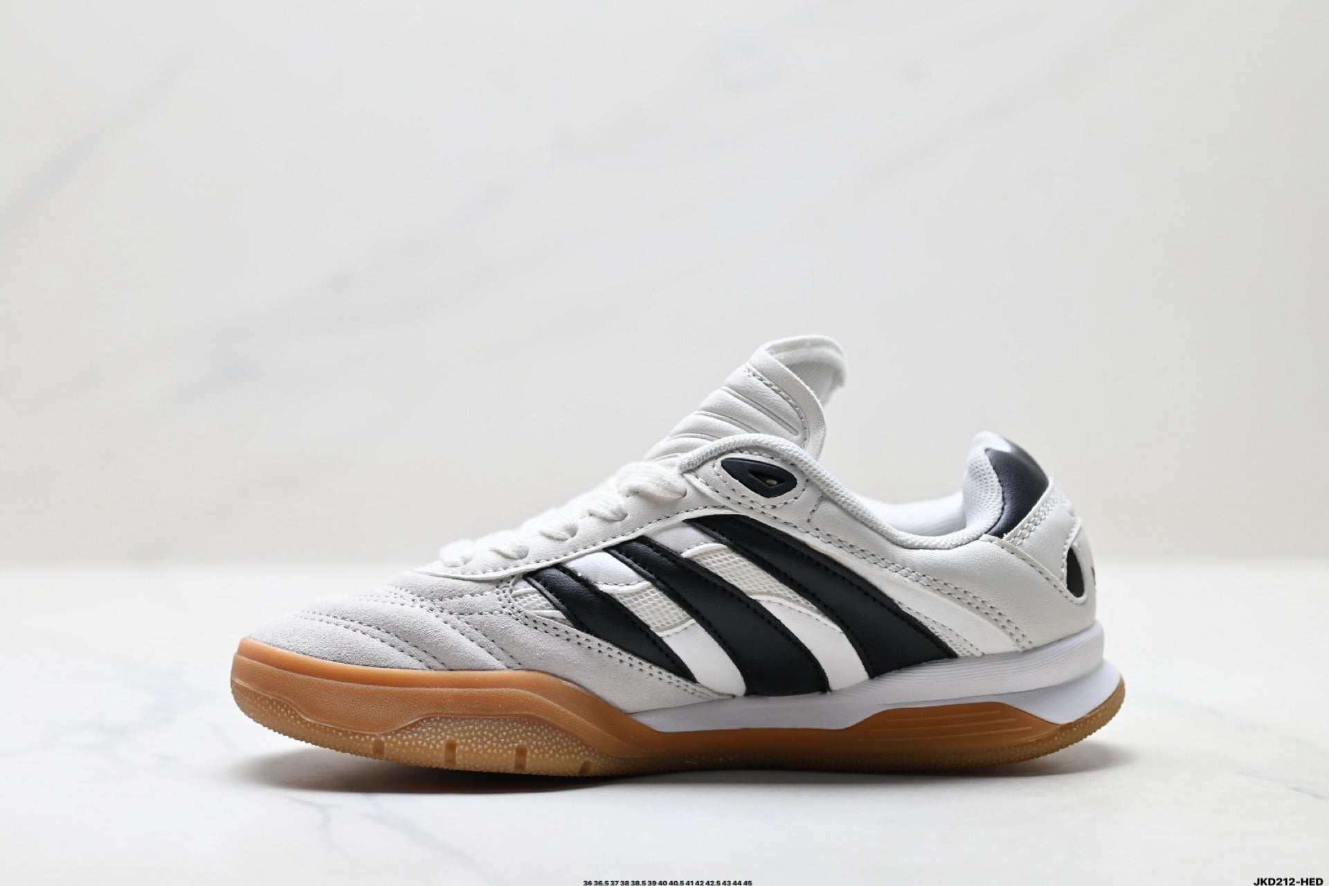 Adidas Predator Mundial Sneakers