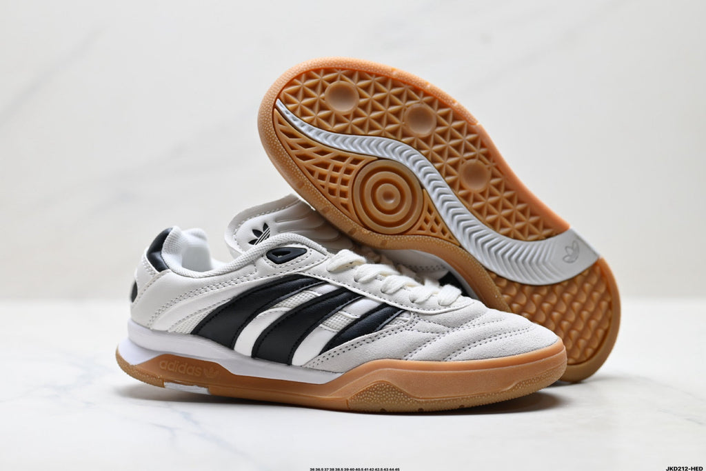 Adidas Predator Mundial Sneakers