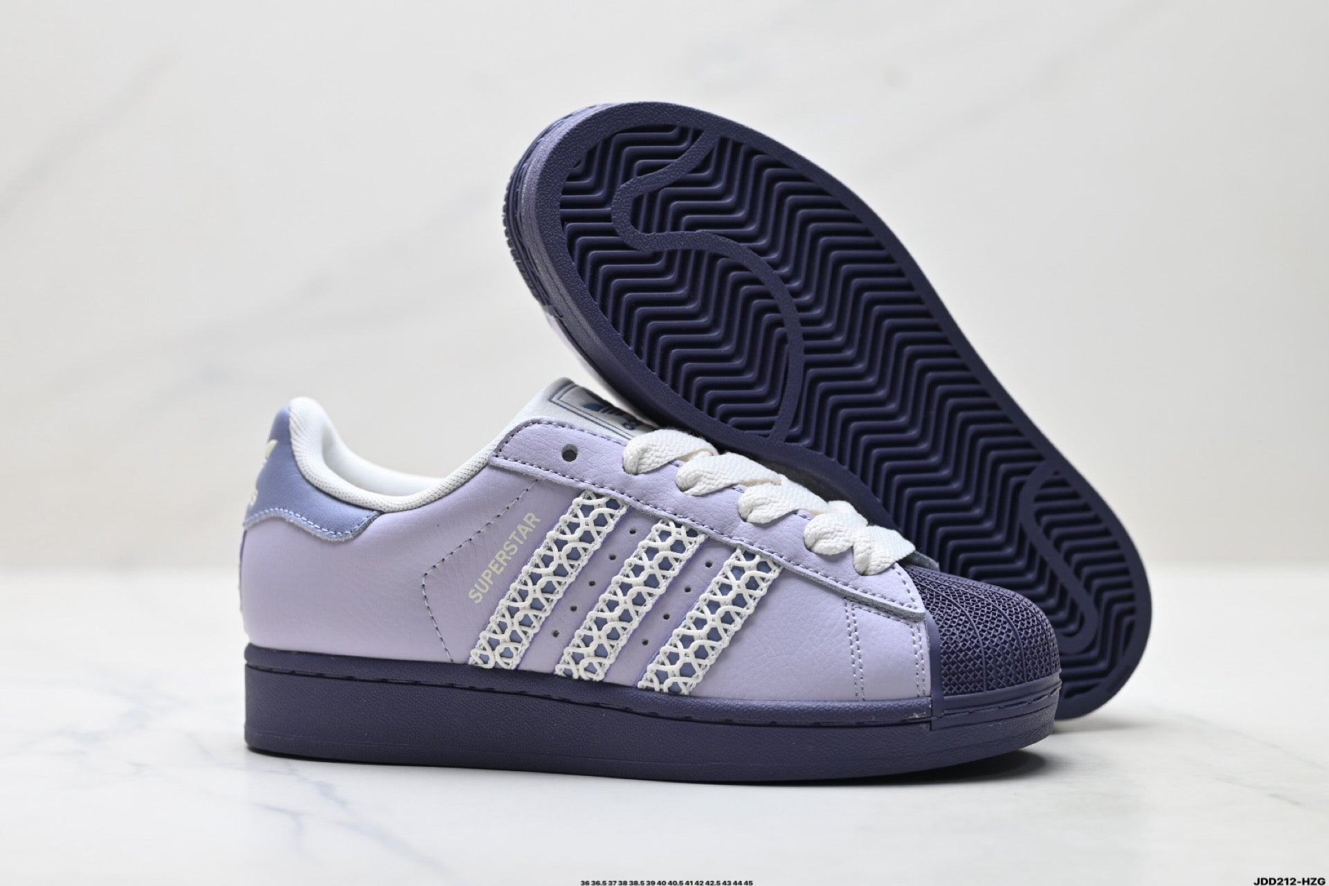 Adidas Superstar Sneakers
