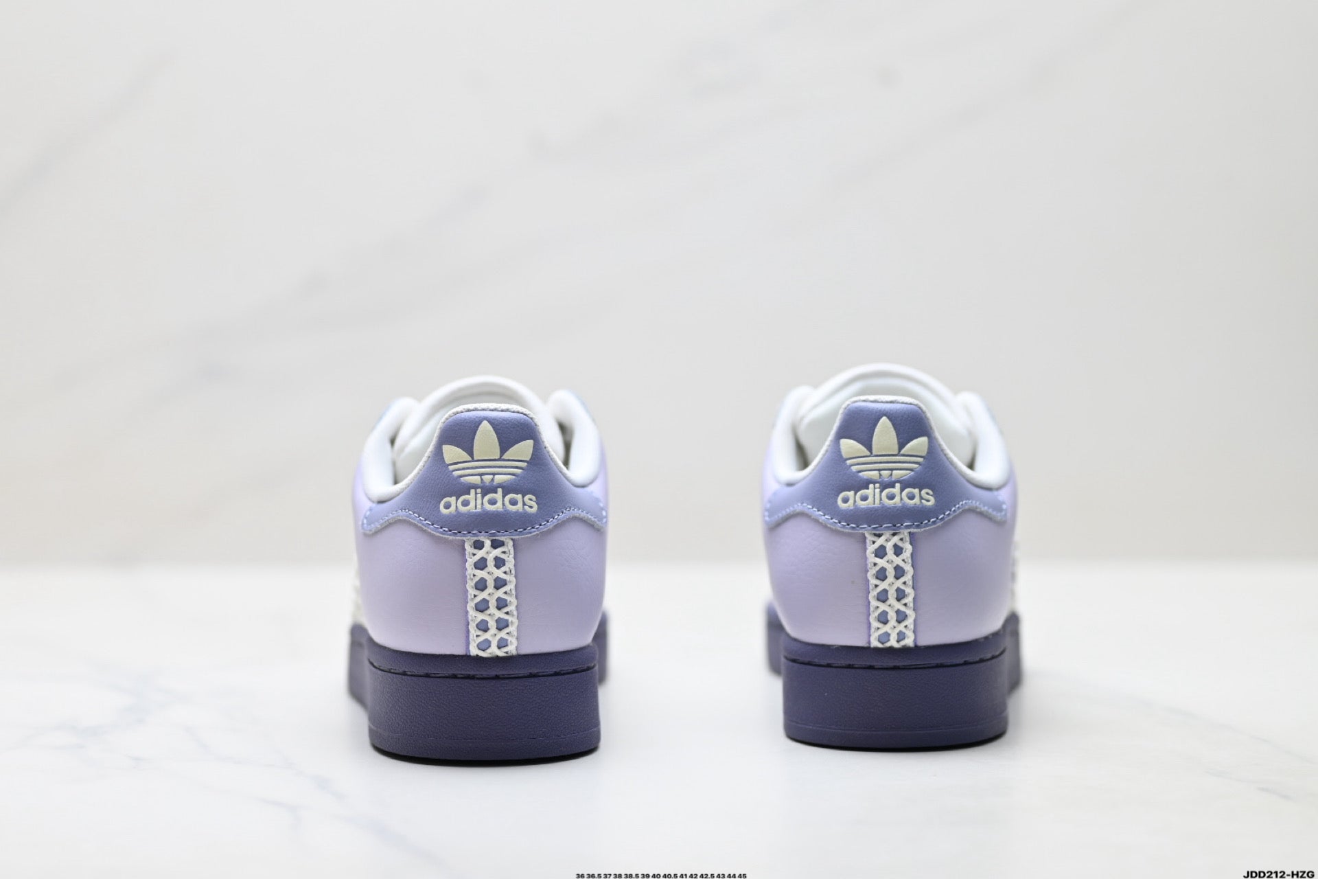 Adidas Superstar Sneakers