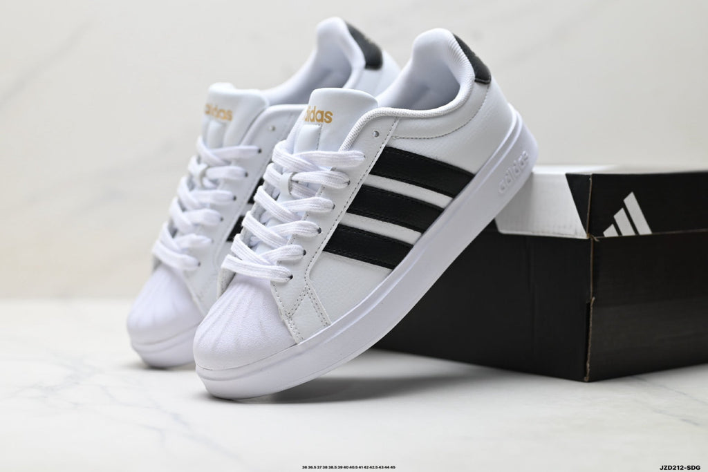 Adidas StreetTalk Low Casual Sneakers