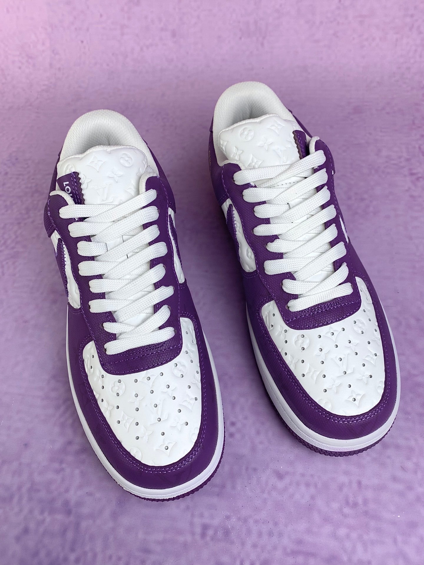 NIKE Air Force 1 Sneakers