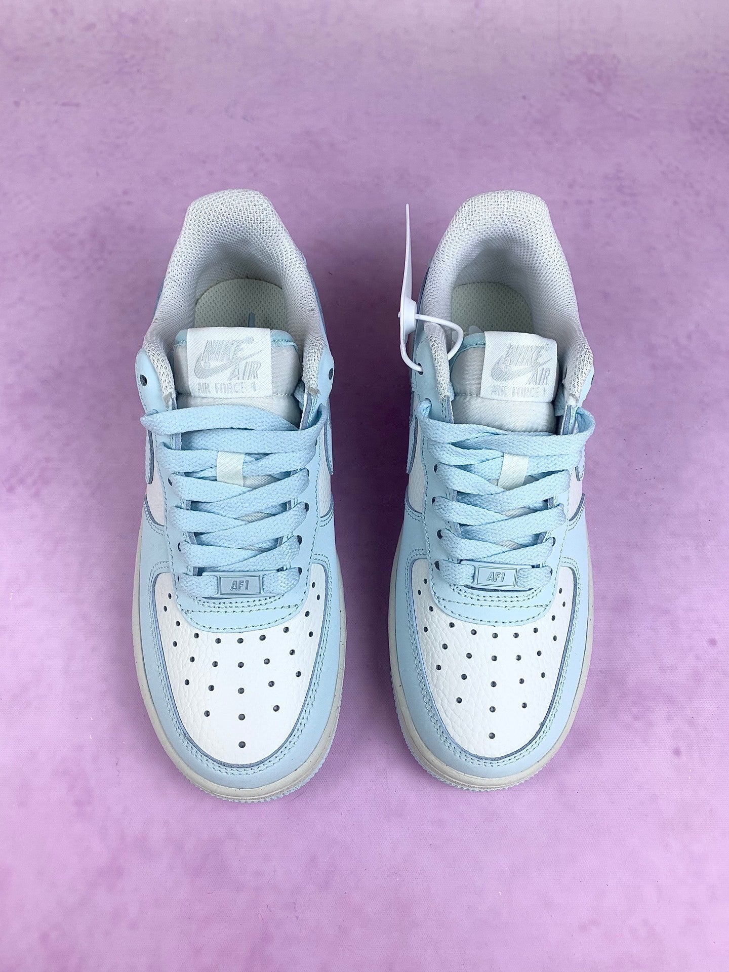 NIKE Air Force 1 Sneakers