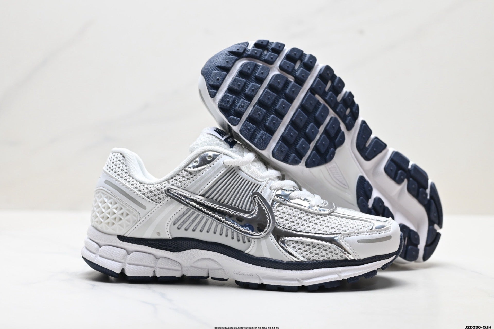 NIKE New Arrivals Running Shoe
