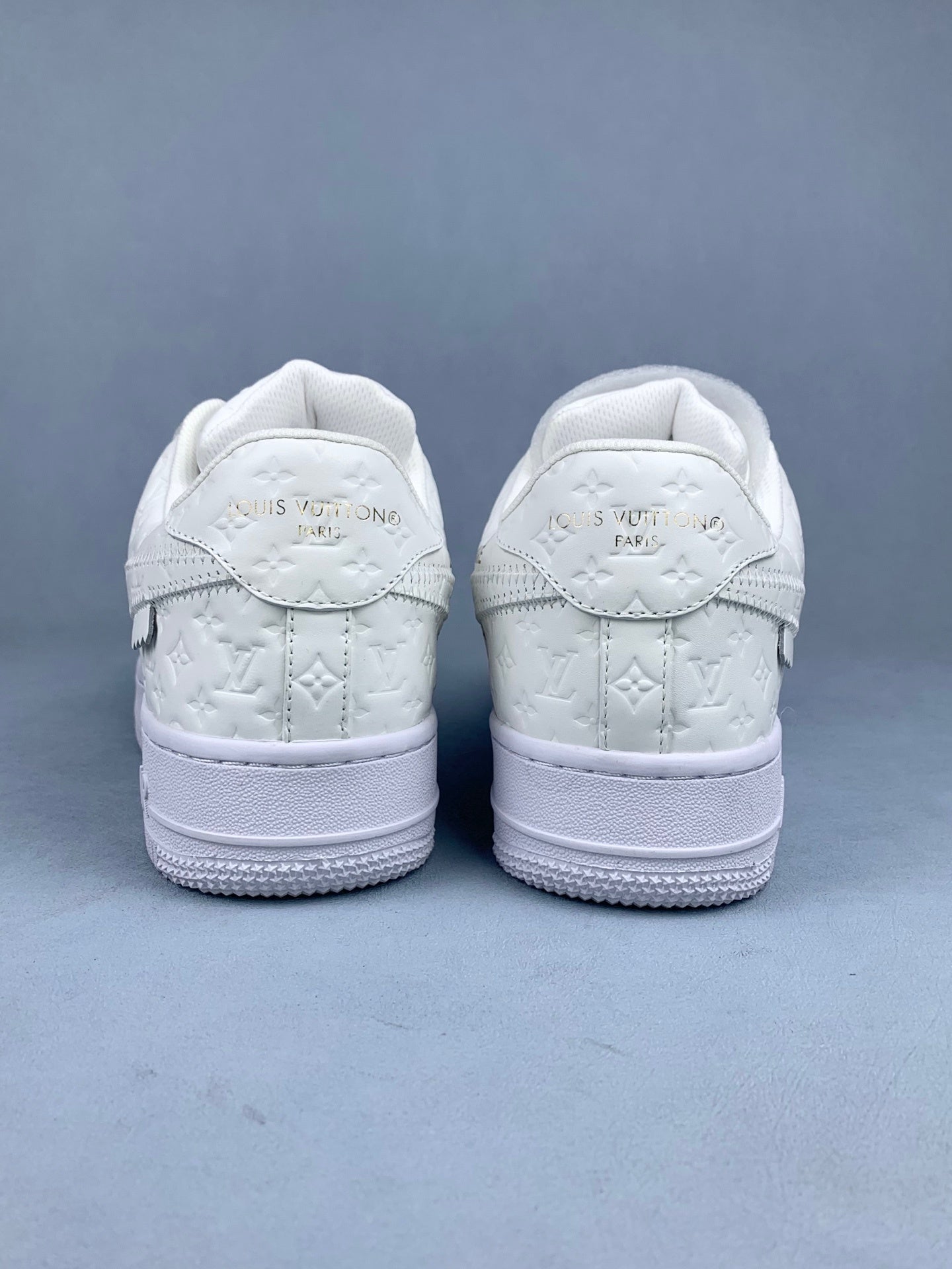 NIKE Air Force 1 Sneakers