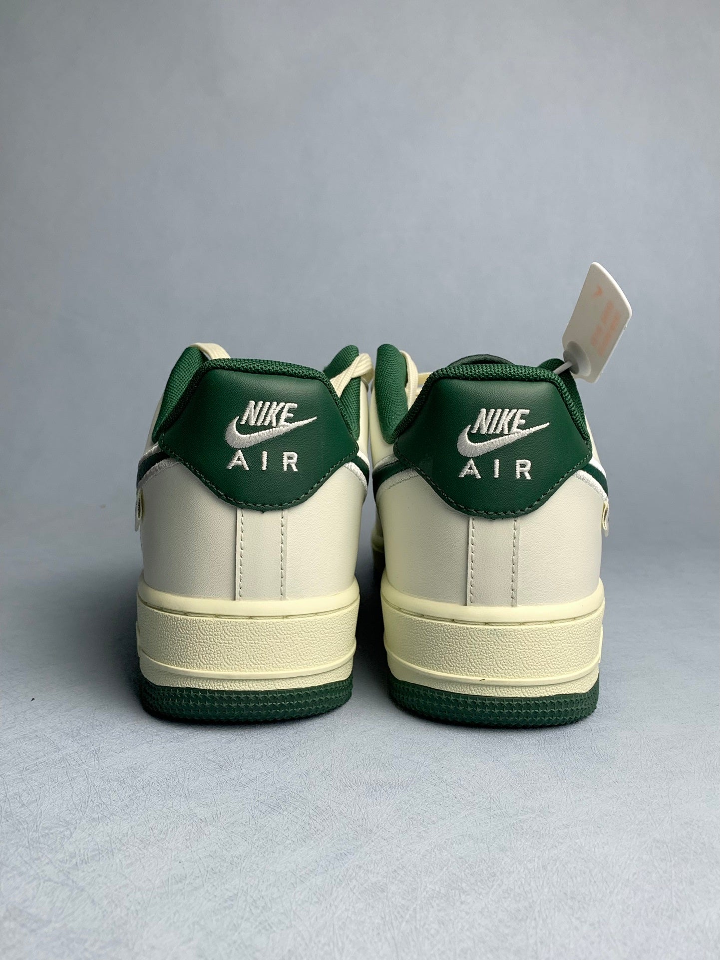 NIKE Air Force 1 Sneakers