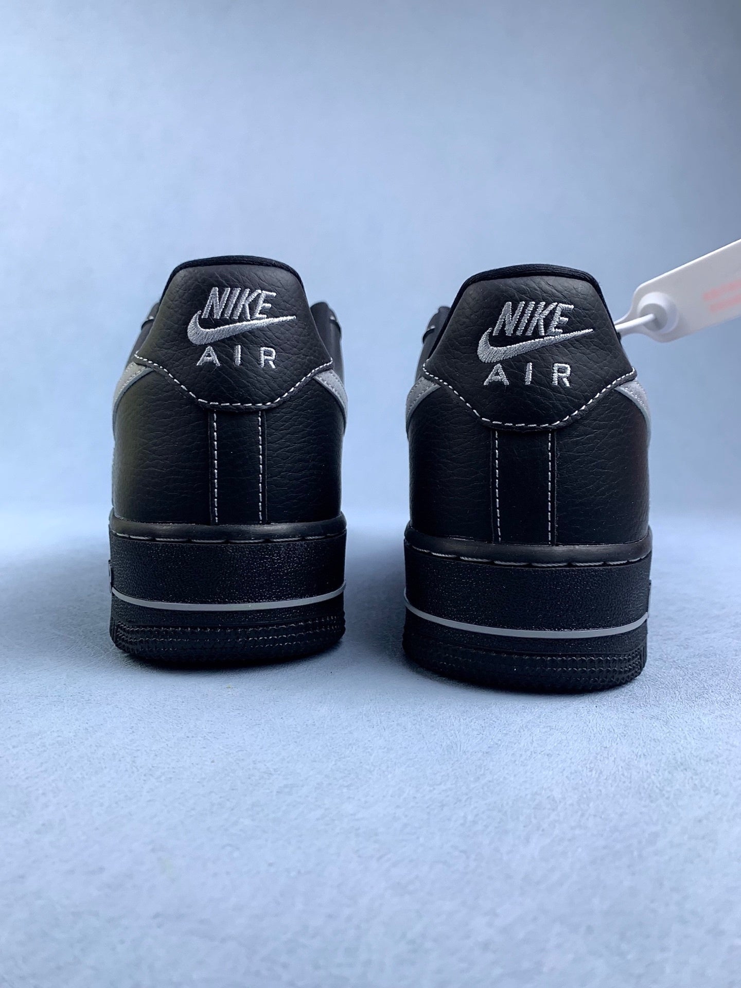 NIKE Air Force 1 Sneakers