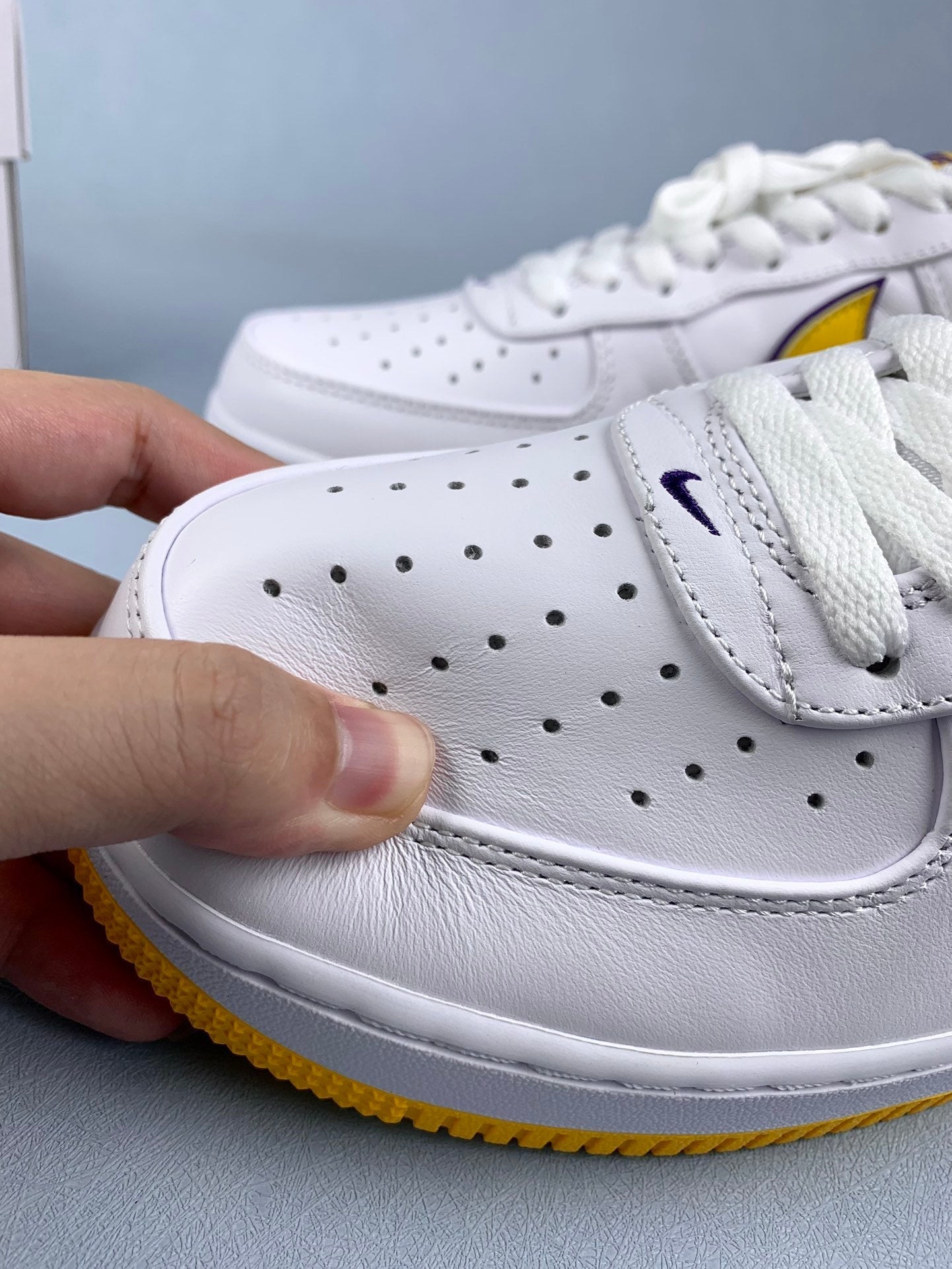 NIKE Air Force 1 Sneakers