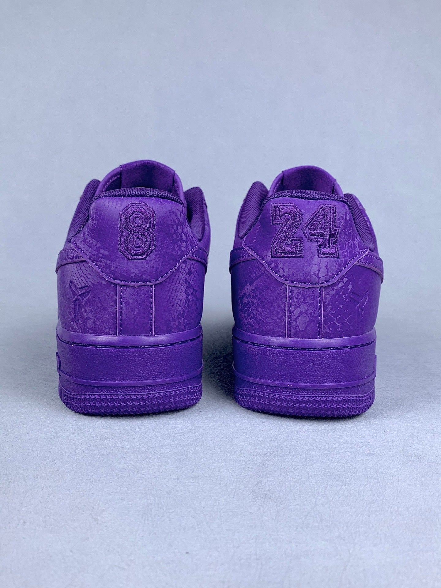 NIKE Air Force 1 Sneakers
